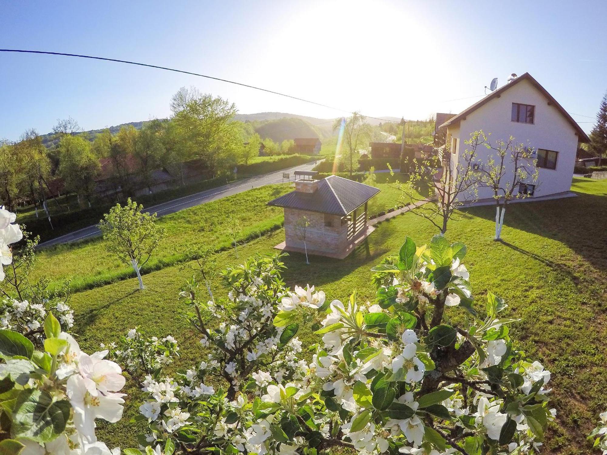 Apartment Ante Slunj Zewnętrze zdjęcie