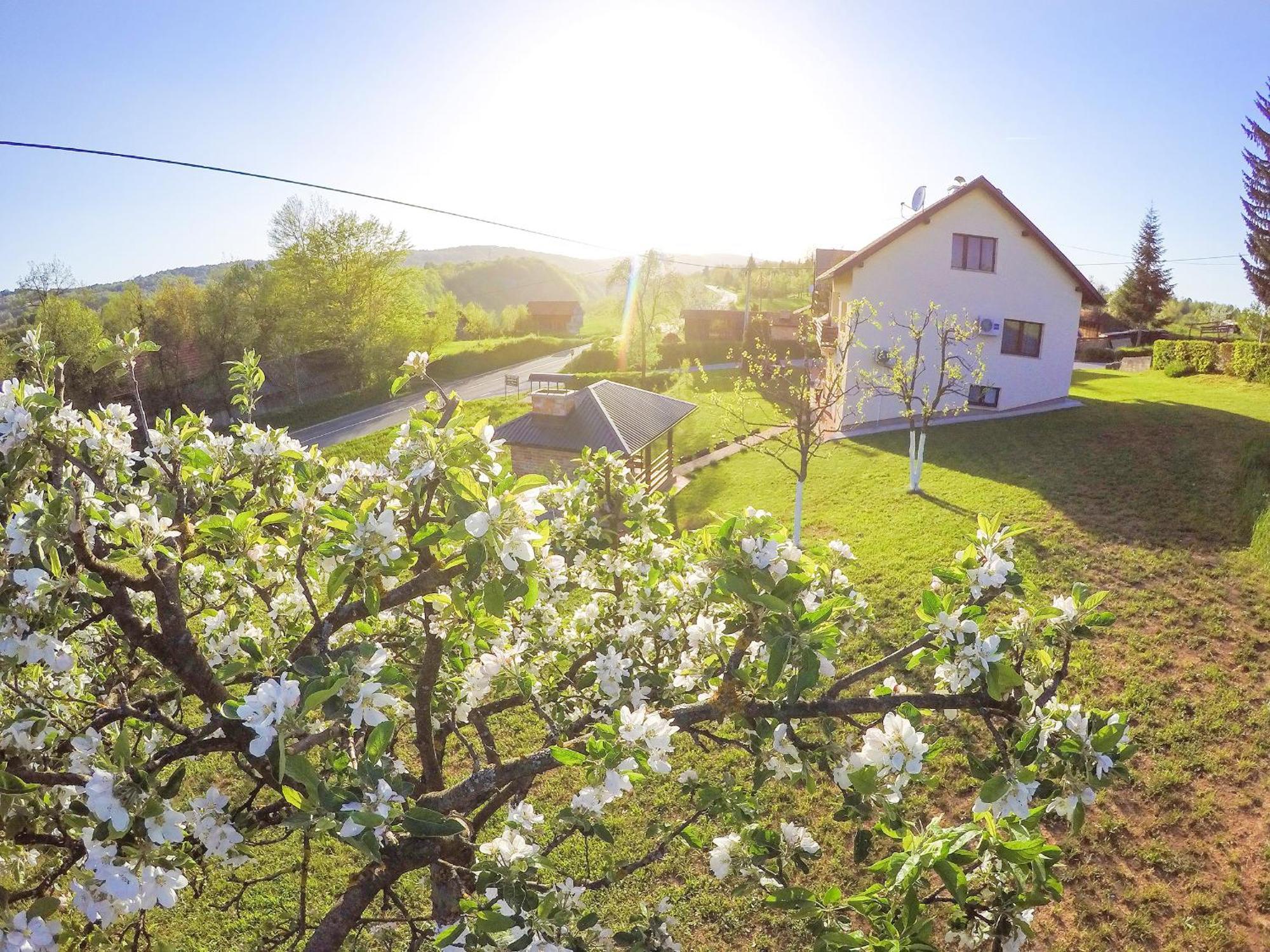 Apartment Ante Slunj Zewnętrze zdjęcie