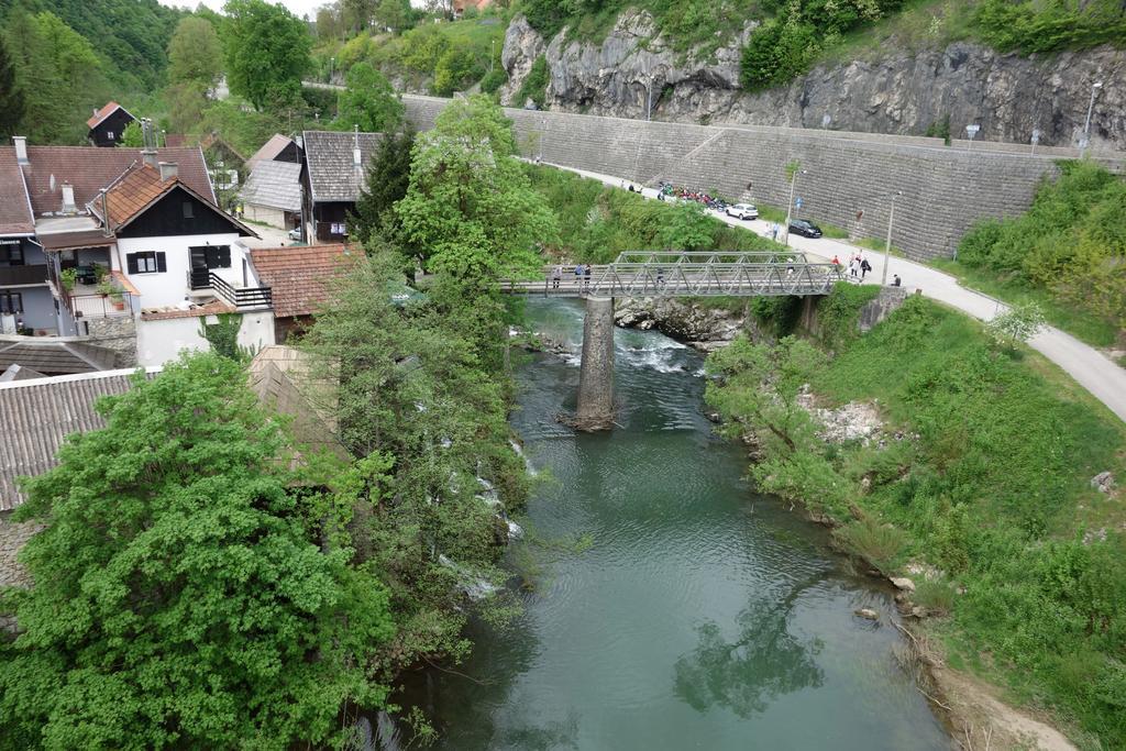 Apartment Ante Slunj Zewnętrze zdjęcie