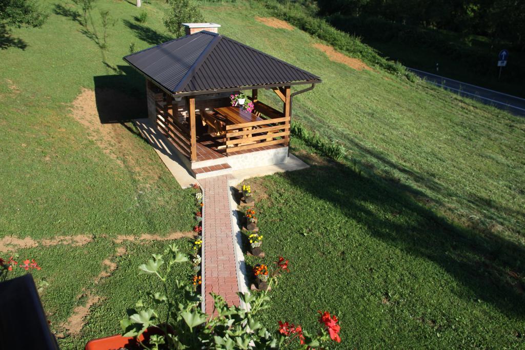 Apartment Ante Slunj Zewnętrze zdjęcie