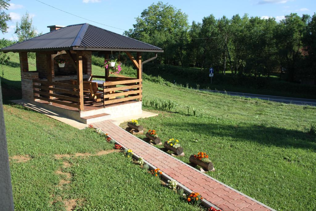 Apartment Ante Slunj Zewnętrze zdjęcie